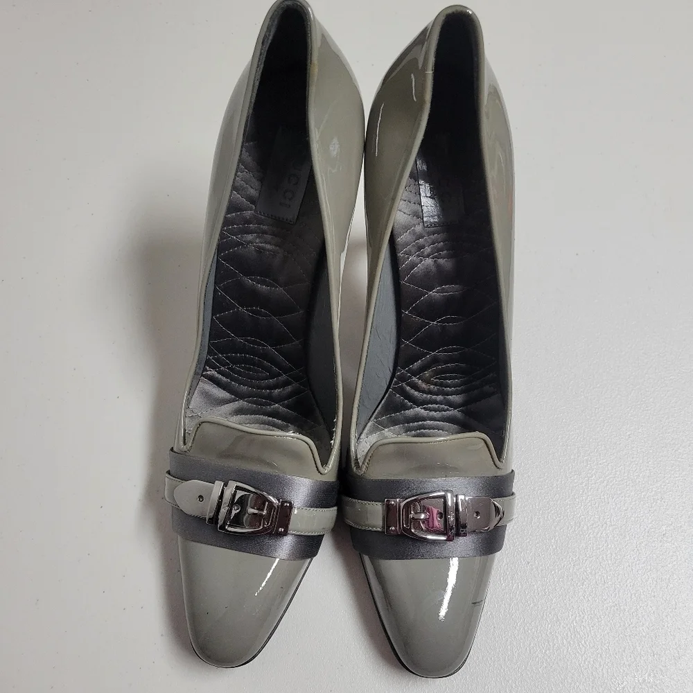 Gucci Buckle Details Patent Leather Heels Size 11. - Picture 2 of 16
